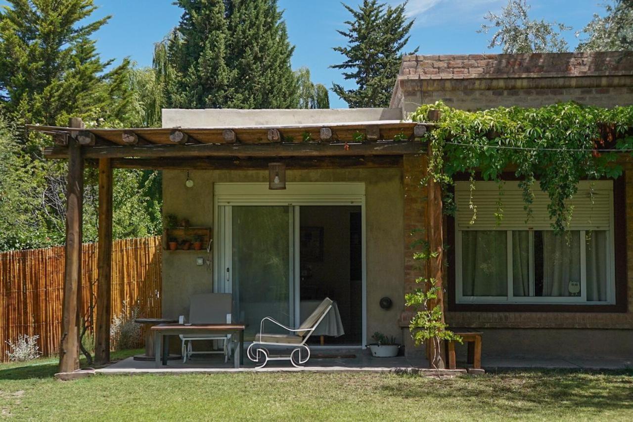 Suite por los caminos del vino Mendoza Exterior foto